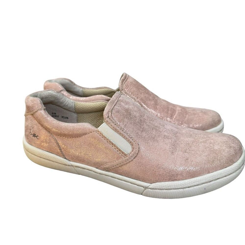 BOC Zamora leather Blush Pink Shimmer slip on skater shoes size 8.5